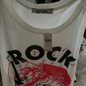 White LETLUV Rock Lobster Graphic tank Tee women’s XL, nwt from Anthropologie